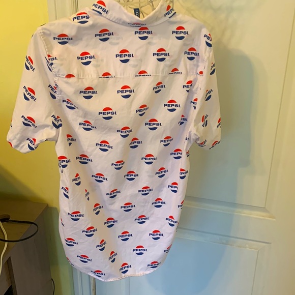 H&MxPepsi button down shirt - Picture 2 of 3